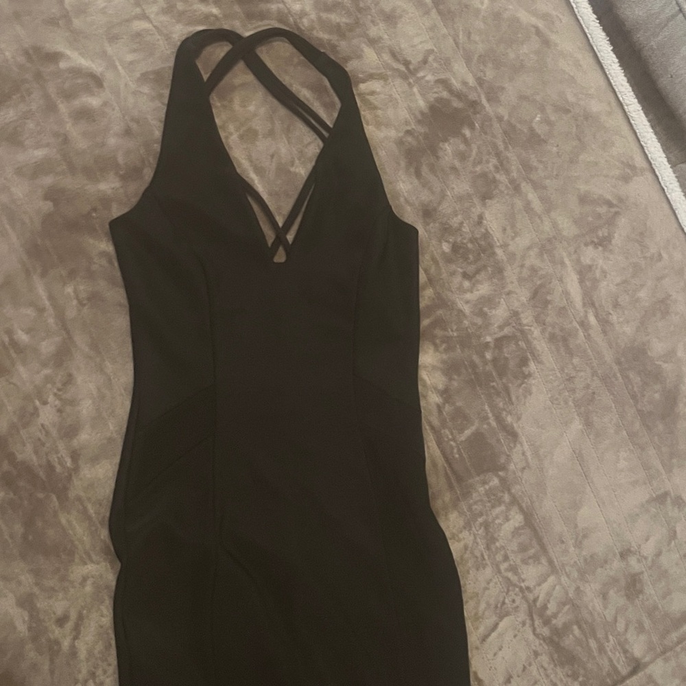 Black Sleeveless Dress